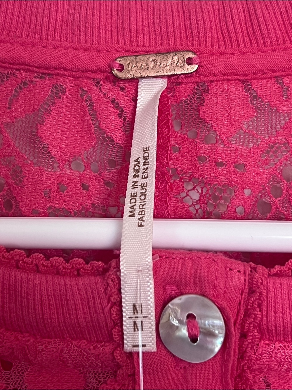 NWT Free People Rouged Cheeks Lace-Panel Hot Pink Coral Cardigan Sz M P2P 17” - Picture 3 of 7